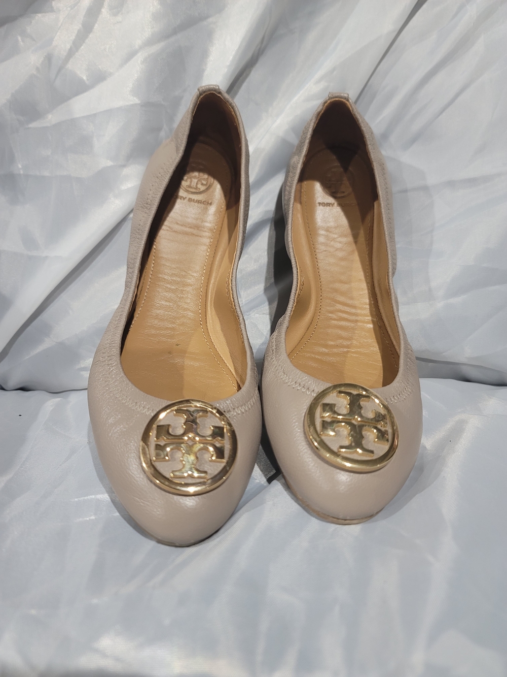 Tory Burch Classic Tan Leather Ballet Flats - Size 10